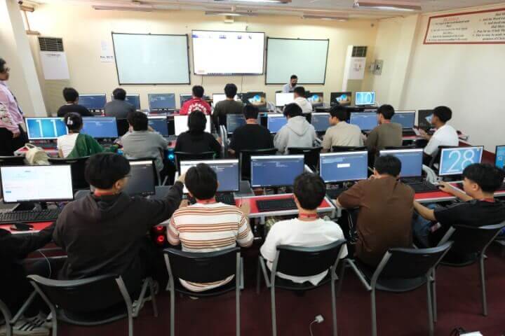 classroom (2)